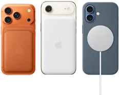 Pokazany od tyłu iPhone 17 Pro w kolorze [O7], w silikonowym etui w kolorze sieny z portfelem z tkaniny FineWoven z MagSafe w kolorze lisim pomarańczowym; pokazany od tyłu iPhone Air w kolorze białego obłoku z przyczepionym akumulatorem MagSafe; pokazany od tyłu iPhone 17 w kolorze gołębim, w silikonowym etui w kolorze marynarskiego granatu z ładowarką MagSafe