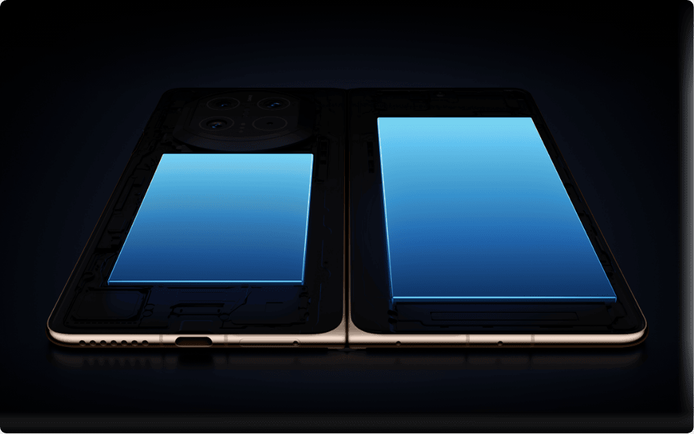 Model otwartego smartfona Huawei Mate X7, jedna połowa ekranu wyświetla mniejszy a druga większy niebieski prostokąt