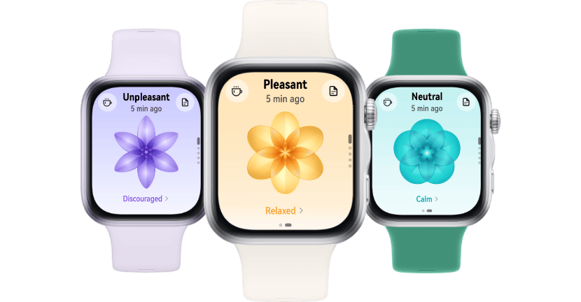 3 zegarki Huawei Watch Fit 5 z fioletowym, białym i zielonym paskiem wyświetlają na ekranach, na pastelowym tle, fraktale