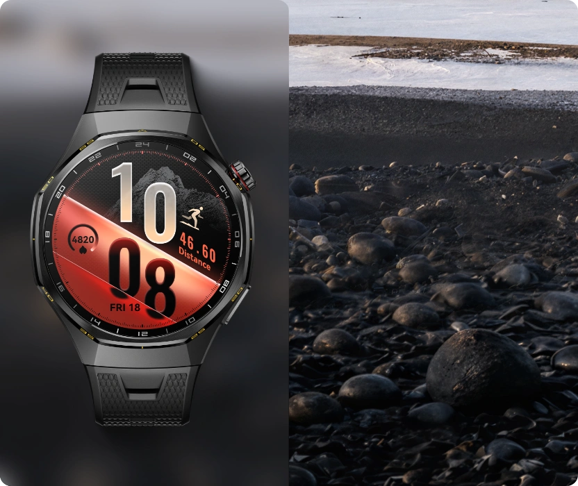 Zegarek Huawei Watch GT 7 Pro na czarnym pasku, z czarną kopertą i koronką, obok zdjęcie czarnych kamieni górskiego stoku