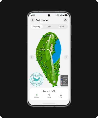 smartfon prezentujący aplikację z mapą pola golfowego.