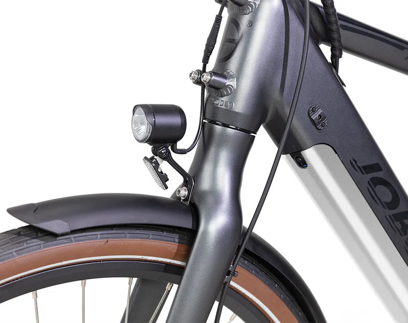 Front suspension
