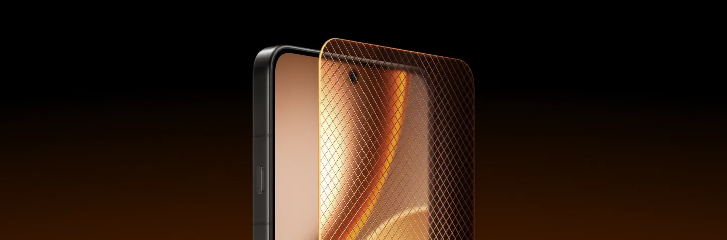 Wizualizacja wytrzymałego szkła ochronnego ekranu smartfona w pomarańczowym świetle