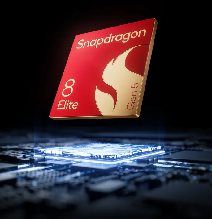 Procesor Snapdragon 8 Elite Gen 5 unoszący się nad podświetloną płytą główną