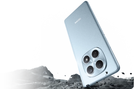 smartfon uderzający w kamienne podłoże