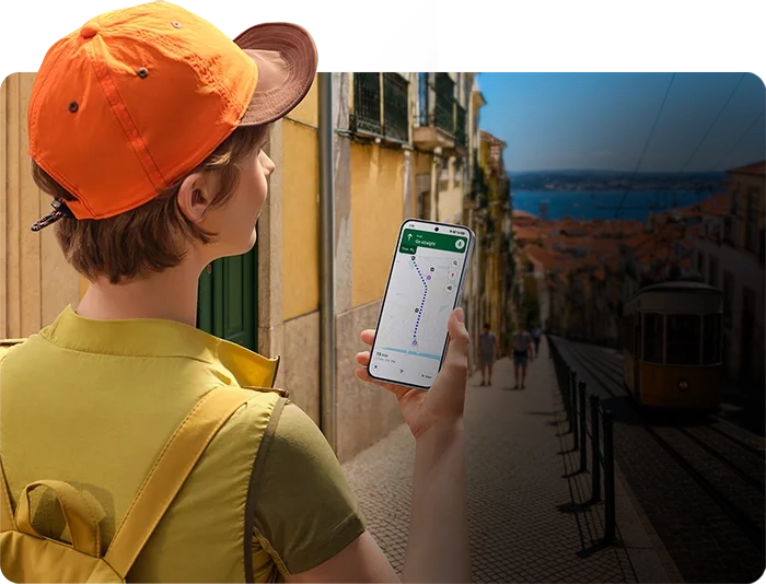 Kobieta trzymająca Note 17 Pro Max 5G podczas nocnej podróży pociągiem