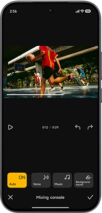 Smartfon Xiaomi z ekranem prezentującym interfejs aplikacji do edycji zdjęć