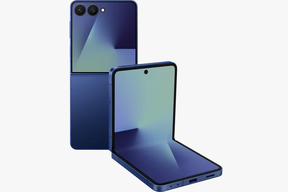 Telefon Galaxy Z Flip 7 w kolorze granatowym