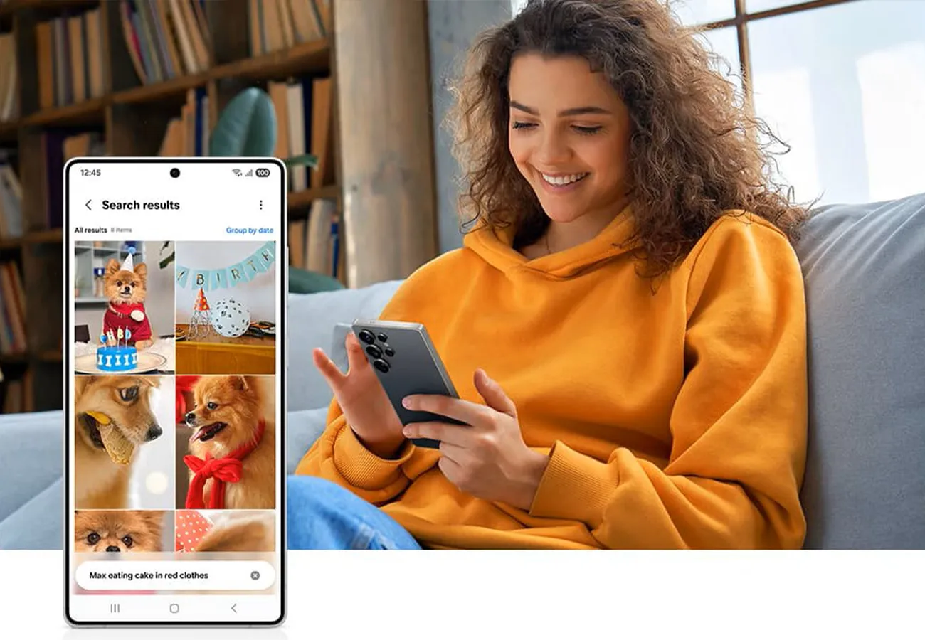 Kobieta przegląda zdjęcia na telefonie, korzystając z funkcji wyszukiwania w galerii Galaxy AI.